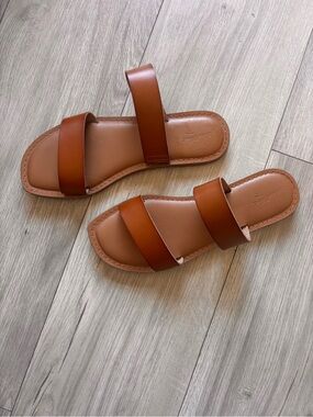 Women's Double-Strap Slide Sandals in Brown